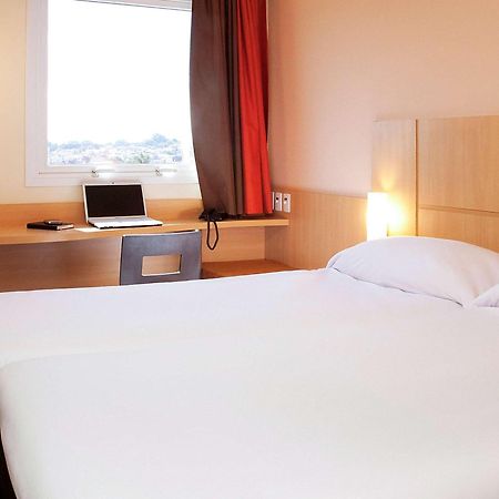 Hotel Ibis Ourinhos Zewnętrze zdjęcie
