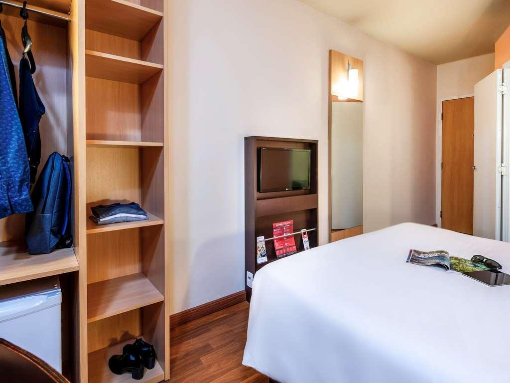 Hotel Ibis Ourinhos Zewnętrze zdjęcie