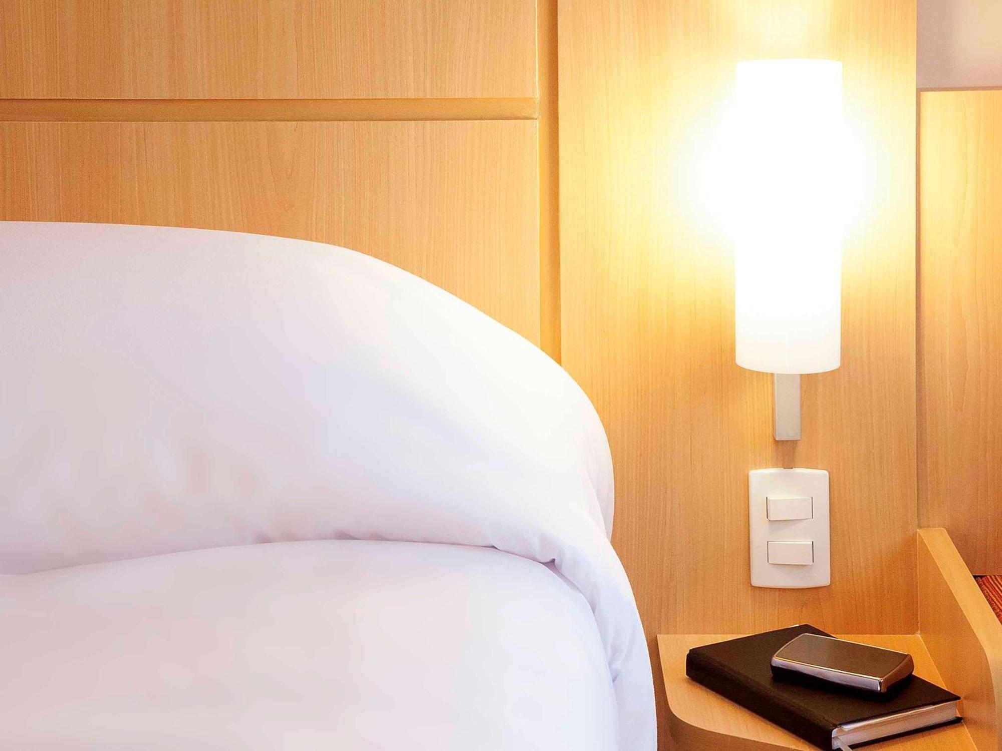 Hotel Ibis Ourinhos Zewnętrze zdjęcie
