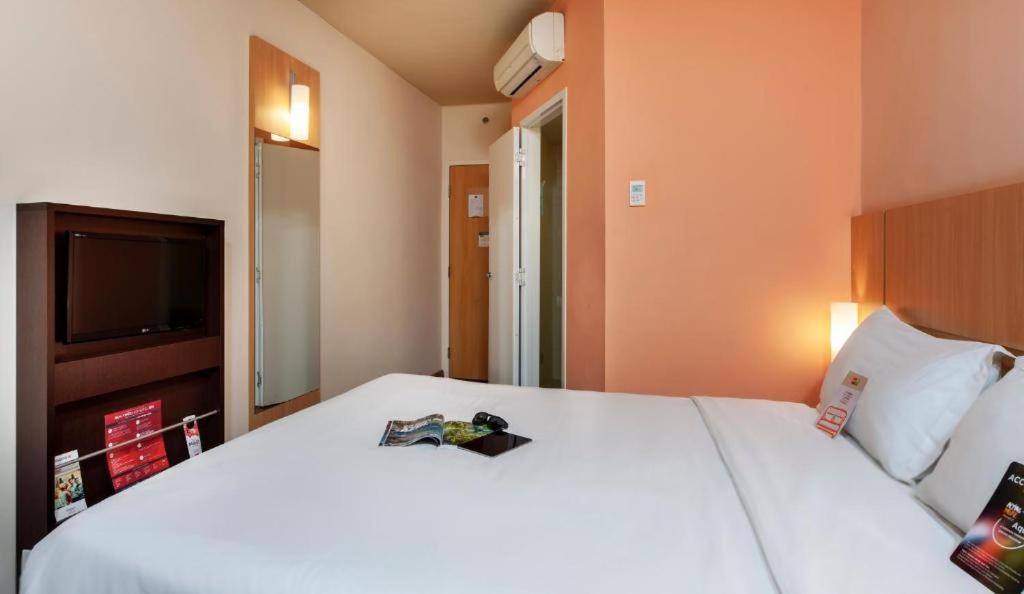 Hotel Ibis Ourinhos Zewnętrze zdjęcie