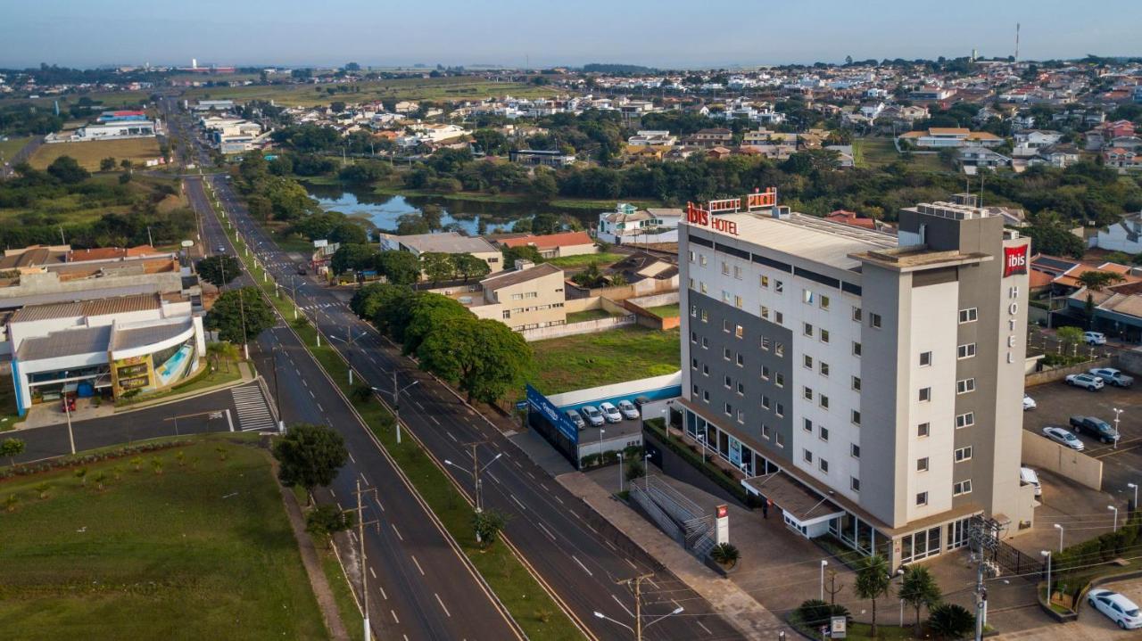 Hotel Ibis Ourinhos Zewnętrze zdjęcie