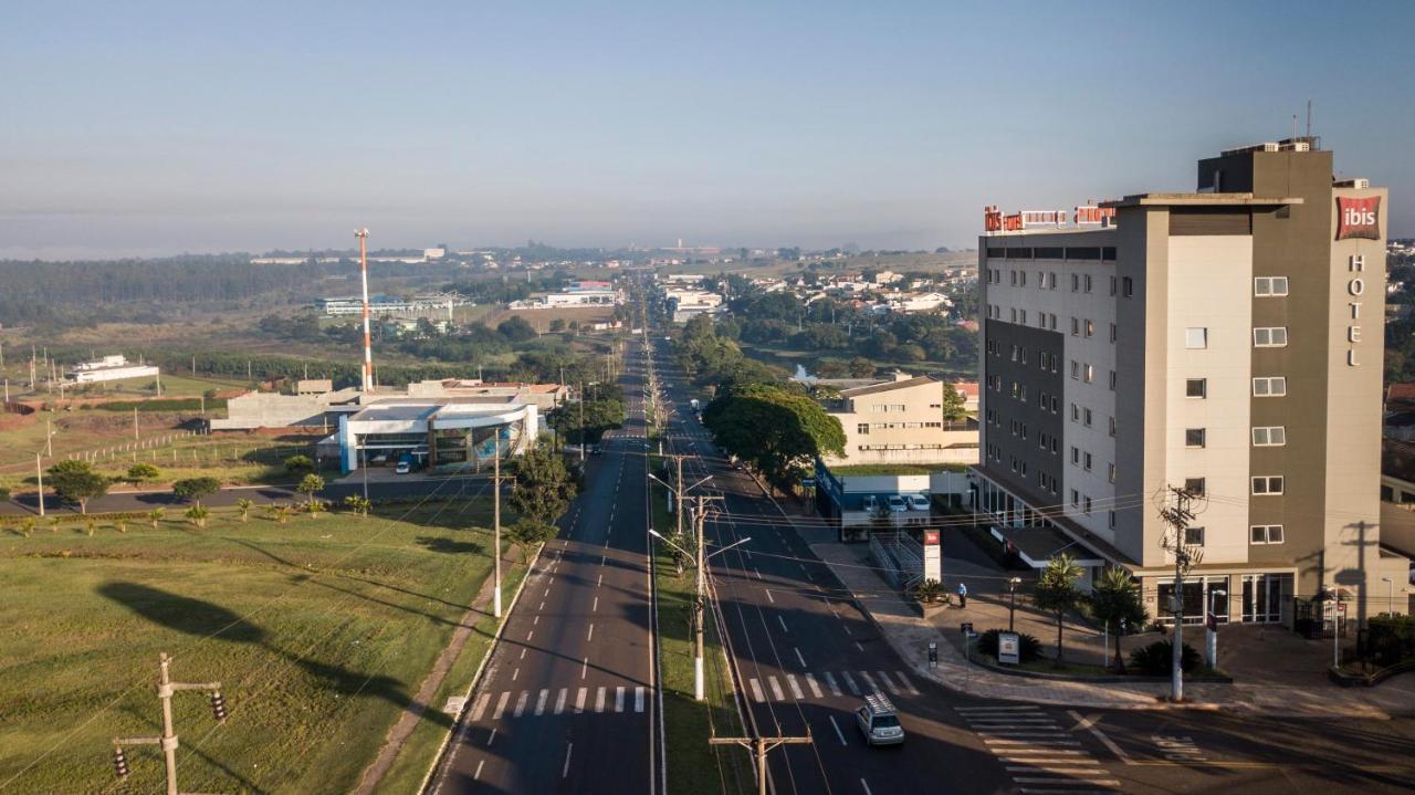 Hotel Ibis Ourinhos Zewnętrze zdjęcie